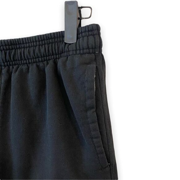 Champion Black Sweat Sport Athletic Shorts - Picture 3 of 9